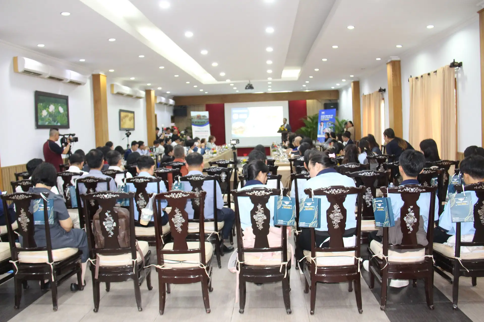 ngay hoi ket noi doanh nghiep 2025 truong cao dang bach khoa nam sai gon khang dinh tam nhin tang cuong hop tac va don dau xu huong chuyen dich lao dong